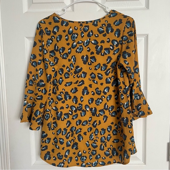 BOMBOM | Mustard Yellow, Blue Bell Sleeve Animal Print Top - Picture 3 of 6